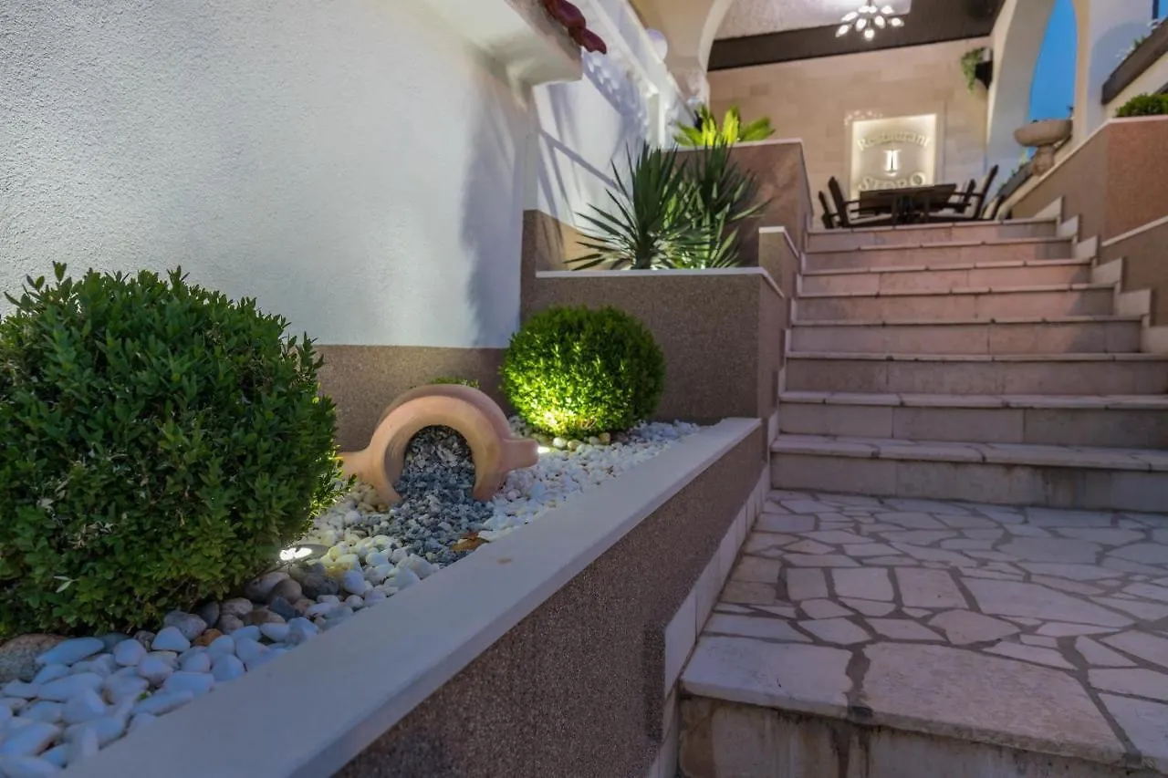 Guest House Sidro Selce