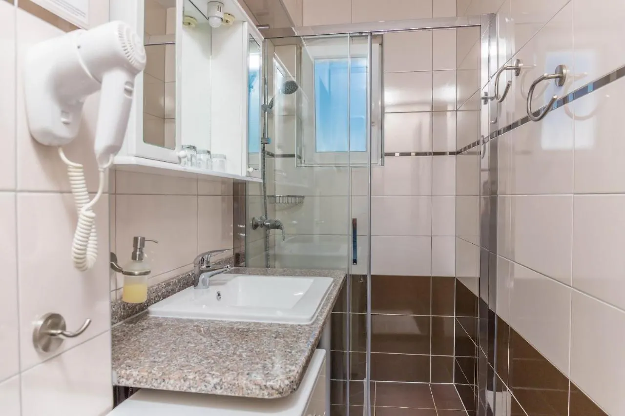 ***  Guest House Sidro Selce Croatia