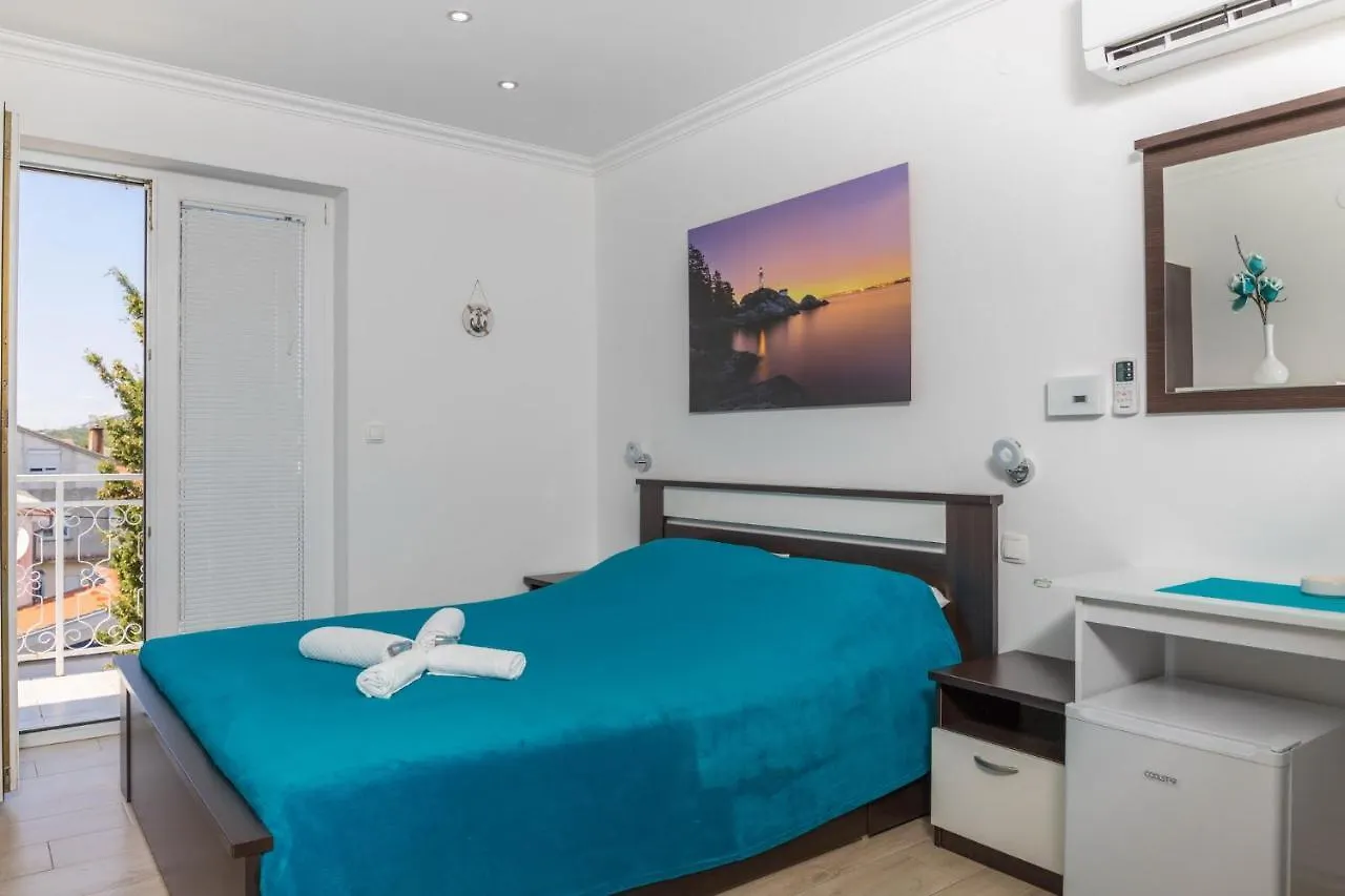 Guest House Sidro Selce